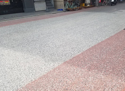 商店街歩道/半剛性舗装研掃